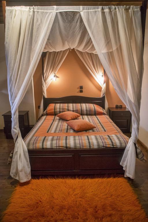 T'Asprolithia Villa Kalyvia Fylaktis Phòng bức ảnh