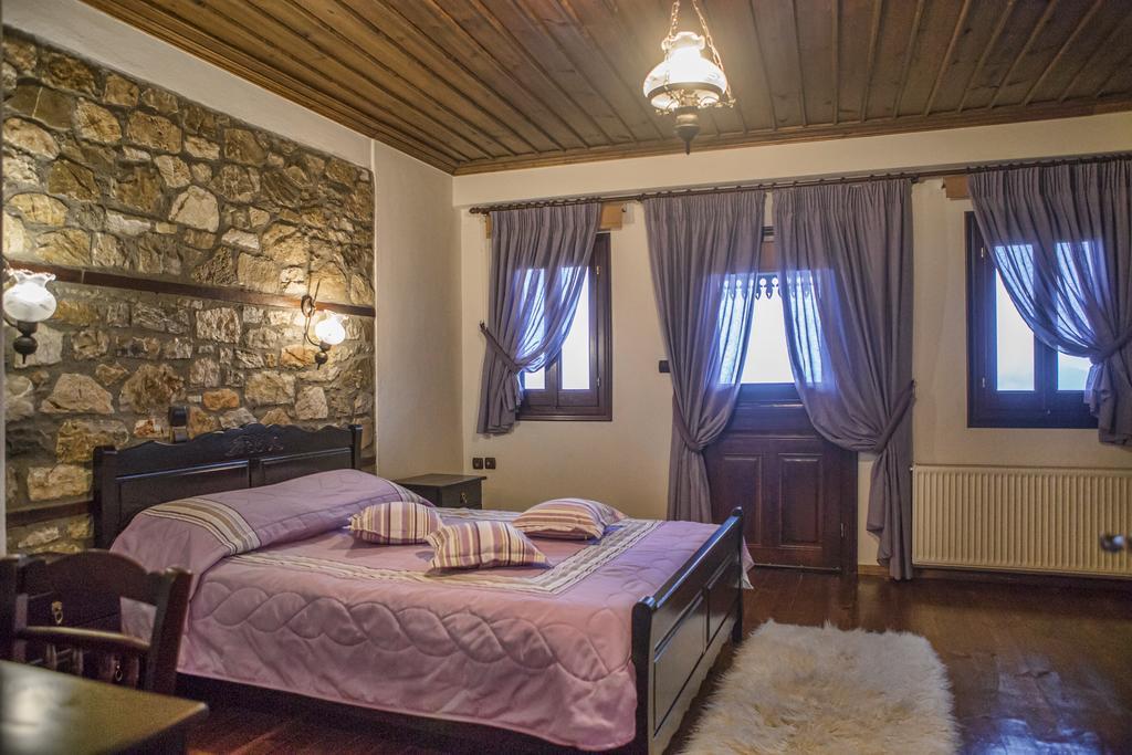 T'Asprolithia Villa Kalyvia Fylaktis Phòng bức ảnh